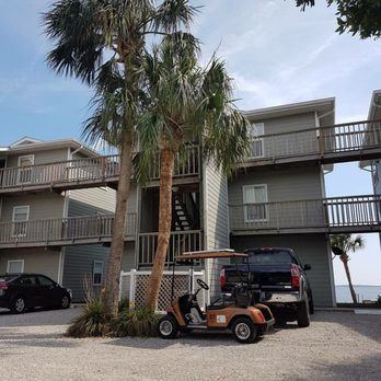 Seahorse Landing - 2 bedroom 2 bath condos right on the Gulf of Mexico - Hotels Near Me - Cedar Key, Florida Seahorse Landing - 2 bedroom 2 bath condos right on the Gulf of Mexico - Hotels Near Me - Cedar Key, Florida