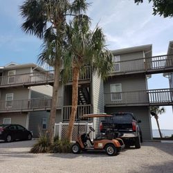 Seahorse Landing - 2 bedroom 2 bath condos right on the Gulf of Mexico
