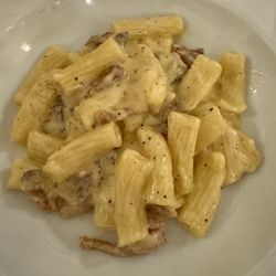Il Covo del Pirata - Rigatoni carbonara