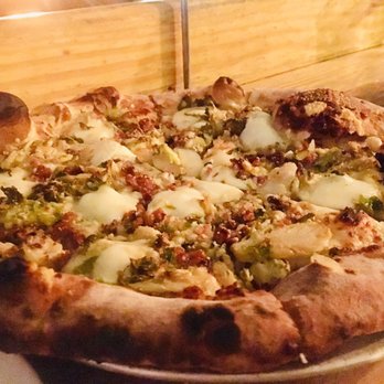 Krust Pizza & Bourbon Bar - Pizza Near Me - Middletown, Connecticut