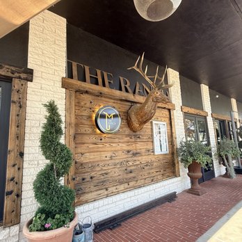 The Ranch - Outside - Lounges Near Me - Visalia, California The Ranch - Outside - Lounges Near Me - Visalia, California