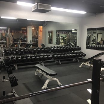 Muscletopia USA - Weights and mirrors - Gyms Near Me - Phoenix, Arizona