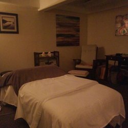 Human Touch Therapeutic Massage