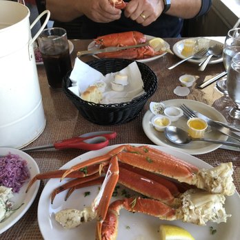 Baddeck Lobster Suppers - Entrees with the "all you can eat" choice. The entrees are not AYCE, but the mussels and soup appetizers are! - Seafood Near Me - Baddeck, Nova Scotia