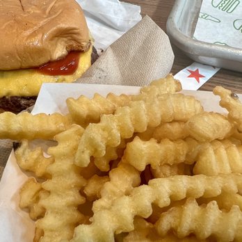 Shake Shack South End - Cheese Fries - Fast Food Near Me - Charlotte, North Carolina Shake Shack South End - Cheese Fries - Fast Food Near Me - Charlotte, North Carolina