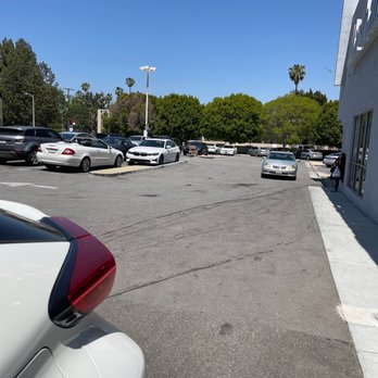 Marshalls - A cart outside that we are allowed to take them outside - Department Stores Near Me - Encino, California Marshalls - A cart outside that we are allowed to take them outside - Department Stores Near Me - Encino, California
