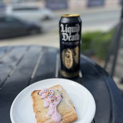 The Hobbyist - Sparkling water and blueberry almond pop tart