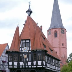 Historisches Rathaus - Rathaus von Michelstadt im Odenwald