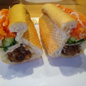 Summer - Classic banh mi - Vietnamese Near Me - Elmhurst, New York