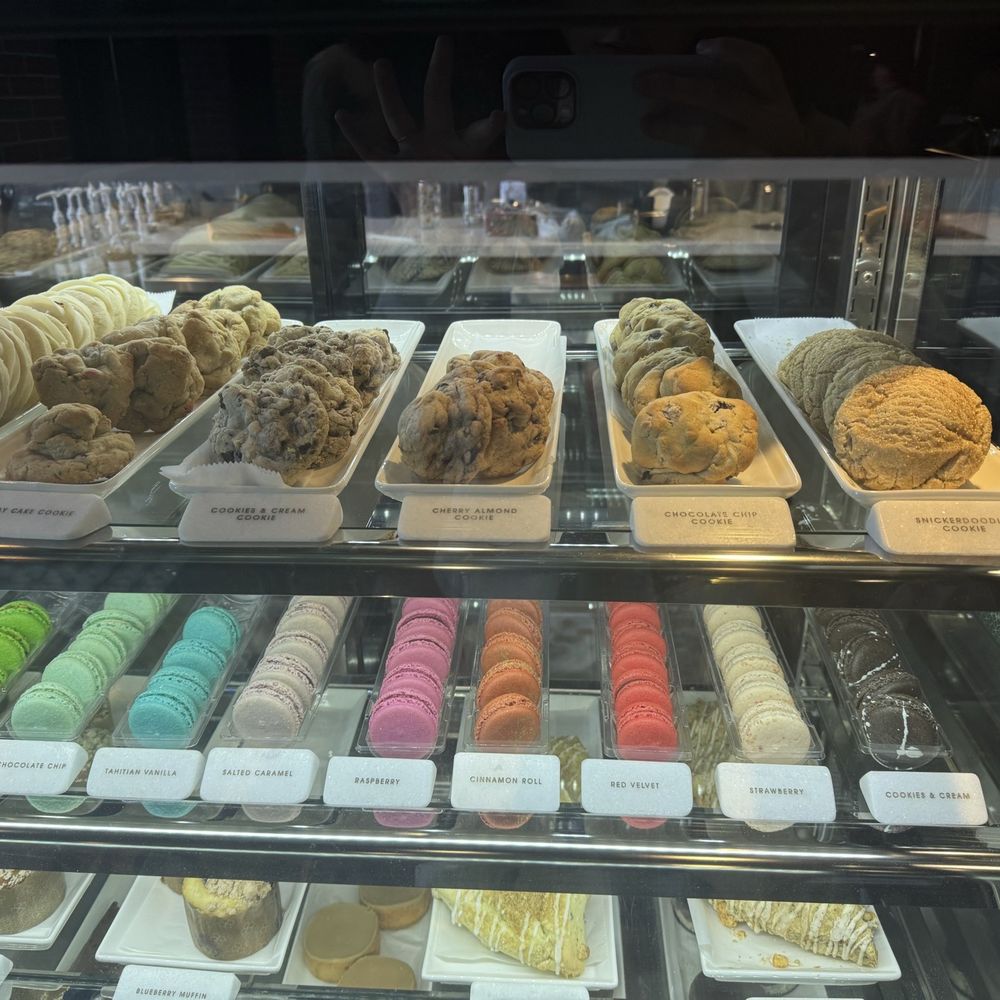 Cocoa Dolce Chocolates - Chocolatiers & Shops Near Me - Wichita, Kansas Cocoa Dolce Chocolates - Chocolatiers & Shops Near Me - Wichita, Kansas