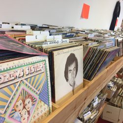 Globe Store - Records!