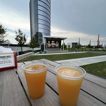 Starr Hill Biergarten - Beer Gardens Near Me - Tysons, Virginia