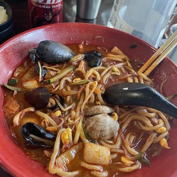 Zzamong - 19 Seafood Jjampong - Korean Near Me - Los Angeles, California Zzamong - 19 Seafood Jjampong - Korean Near Me - Los Angeles, California