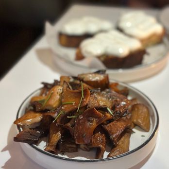 Misi - Trumpet Mushrooms Sott'olio - Italian Near Me - Brooklyn, New York Misi - Trumpet Mushrooms Sott'olio - Italian Near Me - Brooklyn, New York
