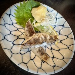 Taka's Sushi - Mehikari ( Greeneyes ) very delicate, full of umami .. enjoy as is