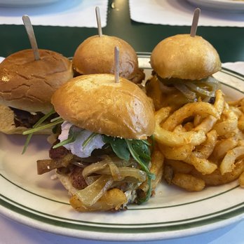 Mel's Drive-In - Four sliders combo - Diners Near Me - San Francisco, California Mel's Drive-In - Four sliders combo - Diners Near Me - San Francisco, California