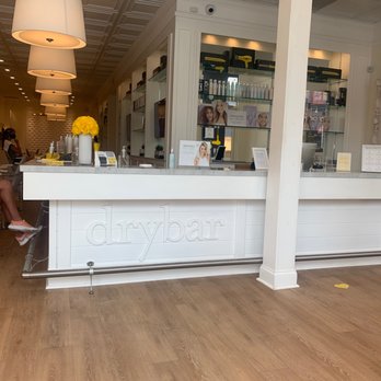 Drybar - Birmingham - Hair Stylists Near Me - Birmingham, Michigan