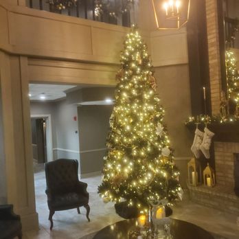 The Grandview Restaurant - Beautiful decorations and comfy seating for Christmas outside of the restaurant in the hotel. - New American Near Me - Lake Geneva, Wisconsin