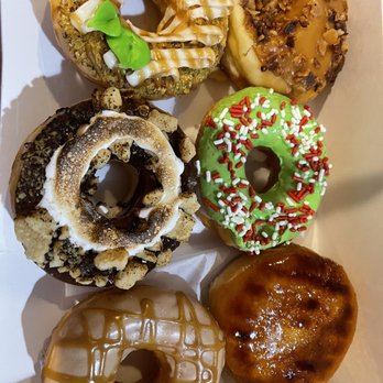 Donut licious - Donuts Near Me - Spring, Texas