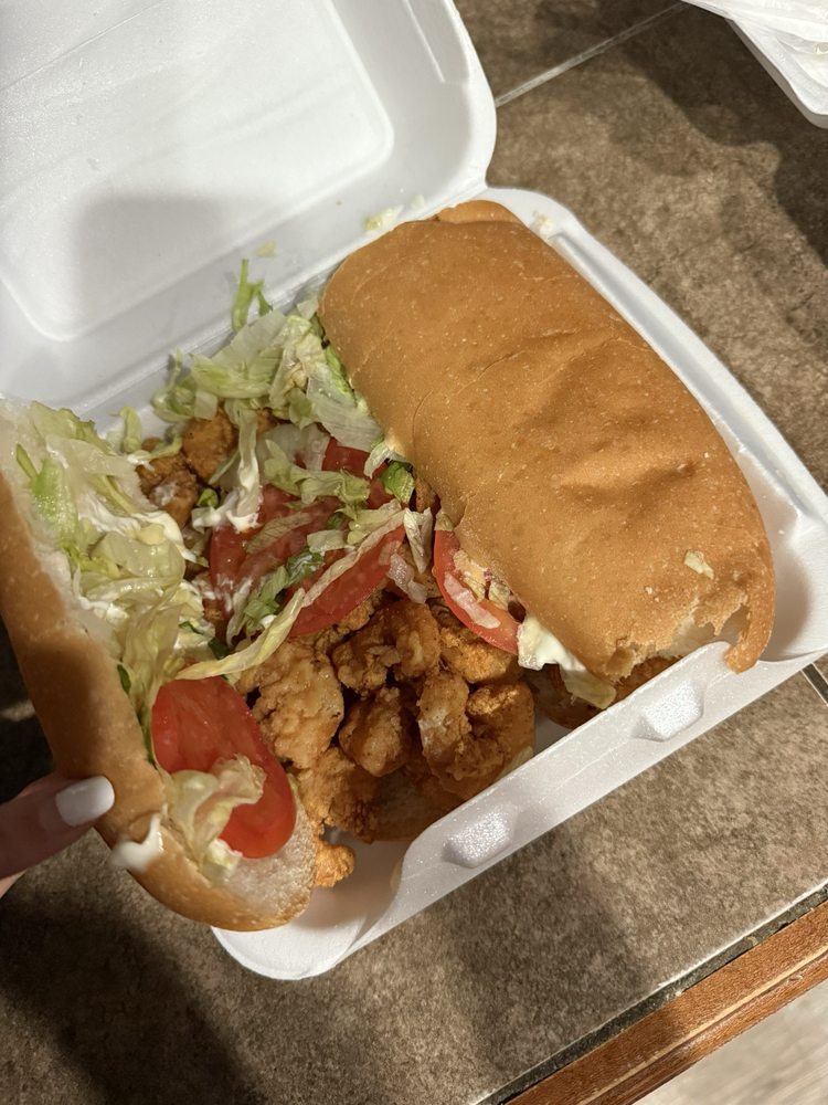 Food from The Real Deal An American Kitchen