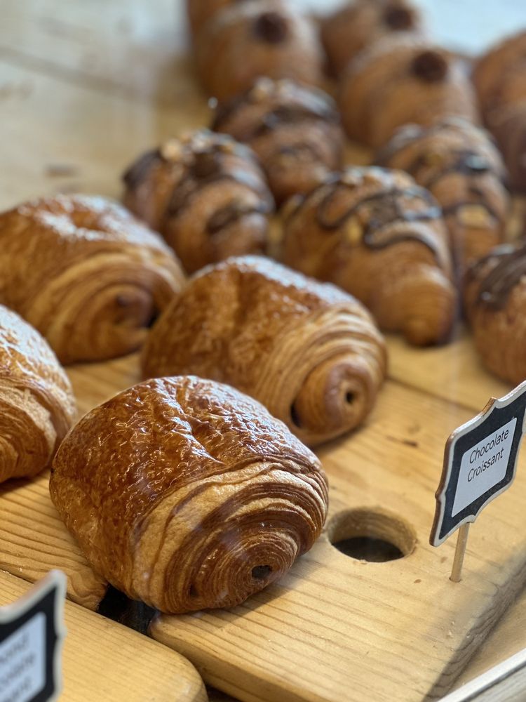 St Tropez Bistro & French Bakery Image