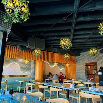 Koi Sushi - Japanese Near Me - Chicago, Illinois