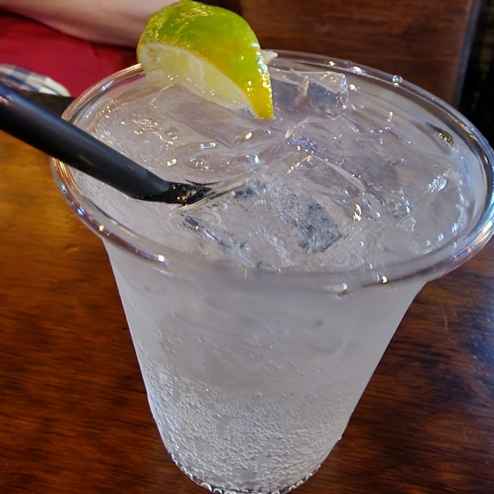 My drank *double gin and tonic* My drank *double gin and tonic*
