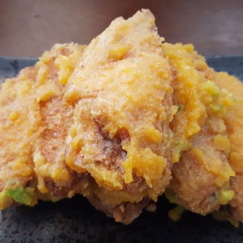 Dumpling Era - Salted egg yolk chicken wings - Chinese Near Me - San Bruno, California