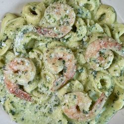 Pasta Avest & Pizzeria - Cheese Tortellini, Shrimp and Pesto Cream