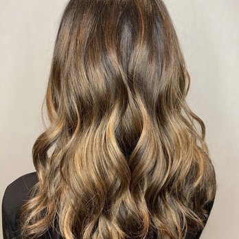 Salon Khouri - Dulles - Dec. 28, 2018 - Full highlight and beachy waves :) By: Carlee Apostolakis - Hair Salons Near Me - Dulles, Virginia Salon Khouri - Dulles - Dec. 28, 2018 - Full highlight and beachy waves :) By: Carlee Apostolakis - Hair Salons Near Me - Dulles, Virginia