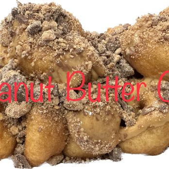 Sugar Addicts Mini Donuts - a pile of doughnuts - Food Trucks Near Me - Mount Pleasant, Iowa Sugar Addicts Mini Donuts - a pile of doughnuts - Food Trucks Near Me - Mount Pleasant, Iowa