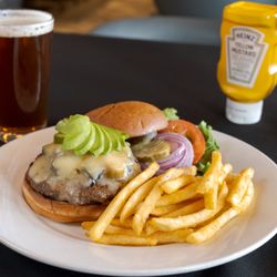 The Club Tavern & Grill