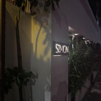 Si! Mon - Latin American Near Me - Los Angeles, California