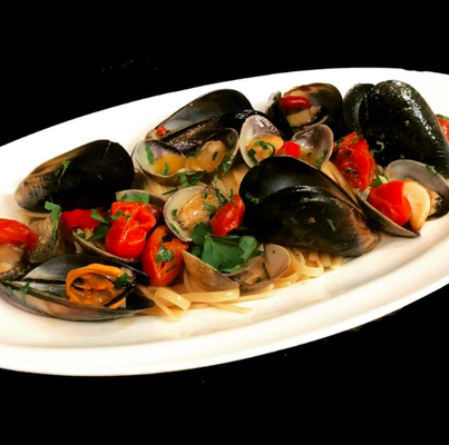 Acqua e Farina - Italian Pizza & Pasta Restaurant . Rail Mall by null