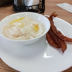 Kingsville Station - Grits and bacon