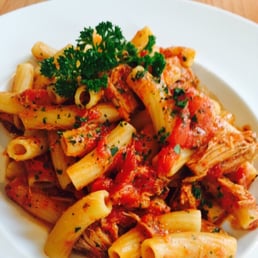 Rigatoni pasta with veal and marinara sauce Rigatoni pasta with veal and marinara sauce