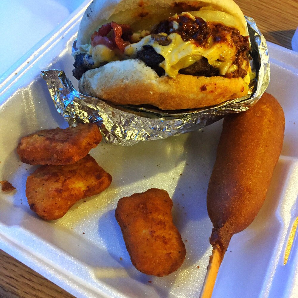 Cook Out - Big double tray w/bacon,all the way - chili, slaw, onion, mustard with two sides and a drink. $4.99 - Fast Food Near Me - Salisbury, North Carolina Cook Out - Big double tray w/bacon,all the way - chili, slaw, onion, mustard with two sides and a drink. $4.99 - Fast Food Near Me - Salisbury, North Carolina