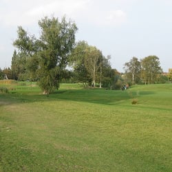 Red Golf Moorfleet