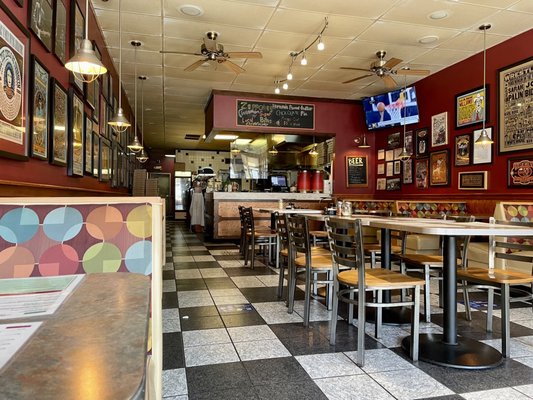 Dazzo's Pizzeria (Downtown ) by null