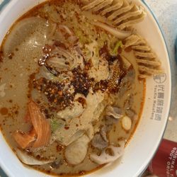 Youxia Malatang - Medium spicy