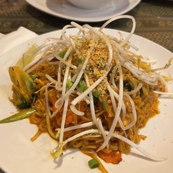 Sawaddee Ka Thai Cuisine and Pho - Pad Thai