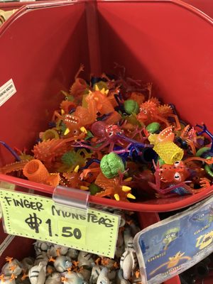 Archie McPhee by null