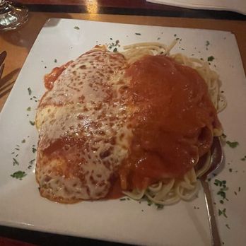 Rotelli - Chicken Parmigiana, huge portion! - Italian Near Me - Tamarac, Florida