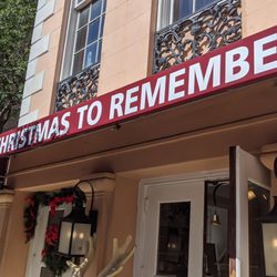 A Christmas To Remember - A Christmas to Remember, Charleston