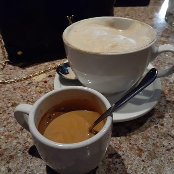 Roma Ristorante - Italian Near Me - Oakville, Connecticut