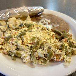 La Bella Mexican Restaurant - 7. Nopales a La Mexicana