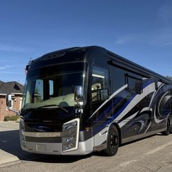 Bretz RV & Marine - Picture of our 2016 Entegra Anthem