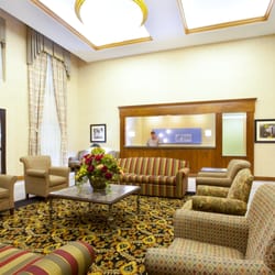 Holiday Inn Express & Suites Bourbonnais East - Bradley