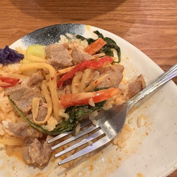 ZumoThai - Red curry with pork - Asian Fusion Near Me - Washington, DC, District of Columbia