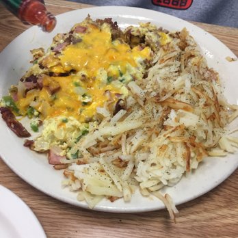 Plaza Inn Restaurant - Plaza Supreme Omelet - Restaurants Near Me - Ontario, Oregon